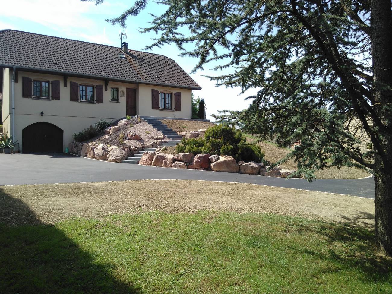 Enrochements Mirecourt 14