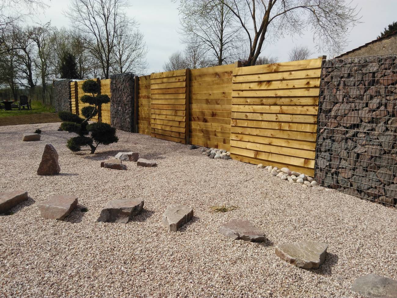 IMG_20170331_141416 1 | Objectifs Paysage Quelle clôture choisir pour votre jardin? Golbey 13